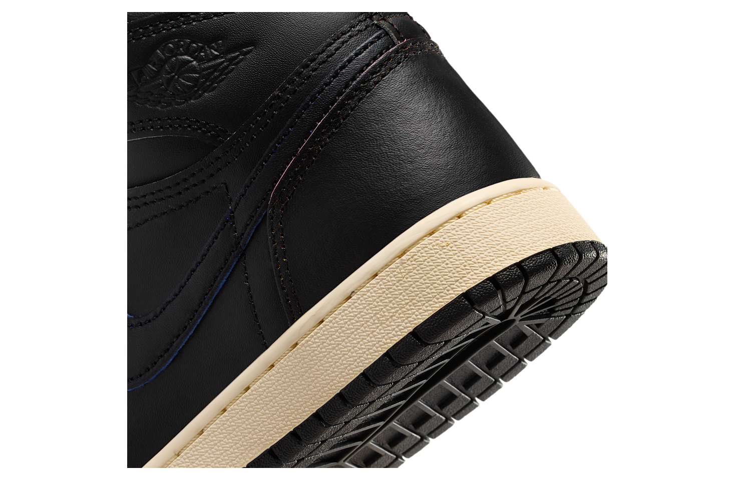 Air Jordan 1 High OG Black And Muslin GS Black / Muslin