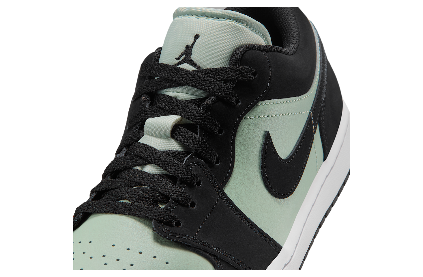 Air Jordan 1 Low Black / White / Pistachio Frost