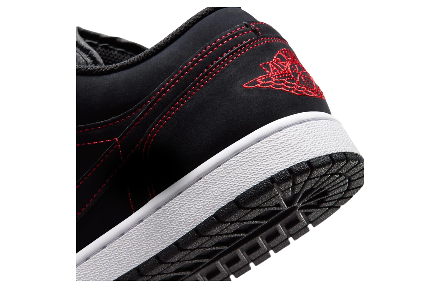 Air Jordan 1 Low Black / White / University Red