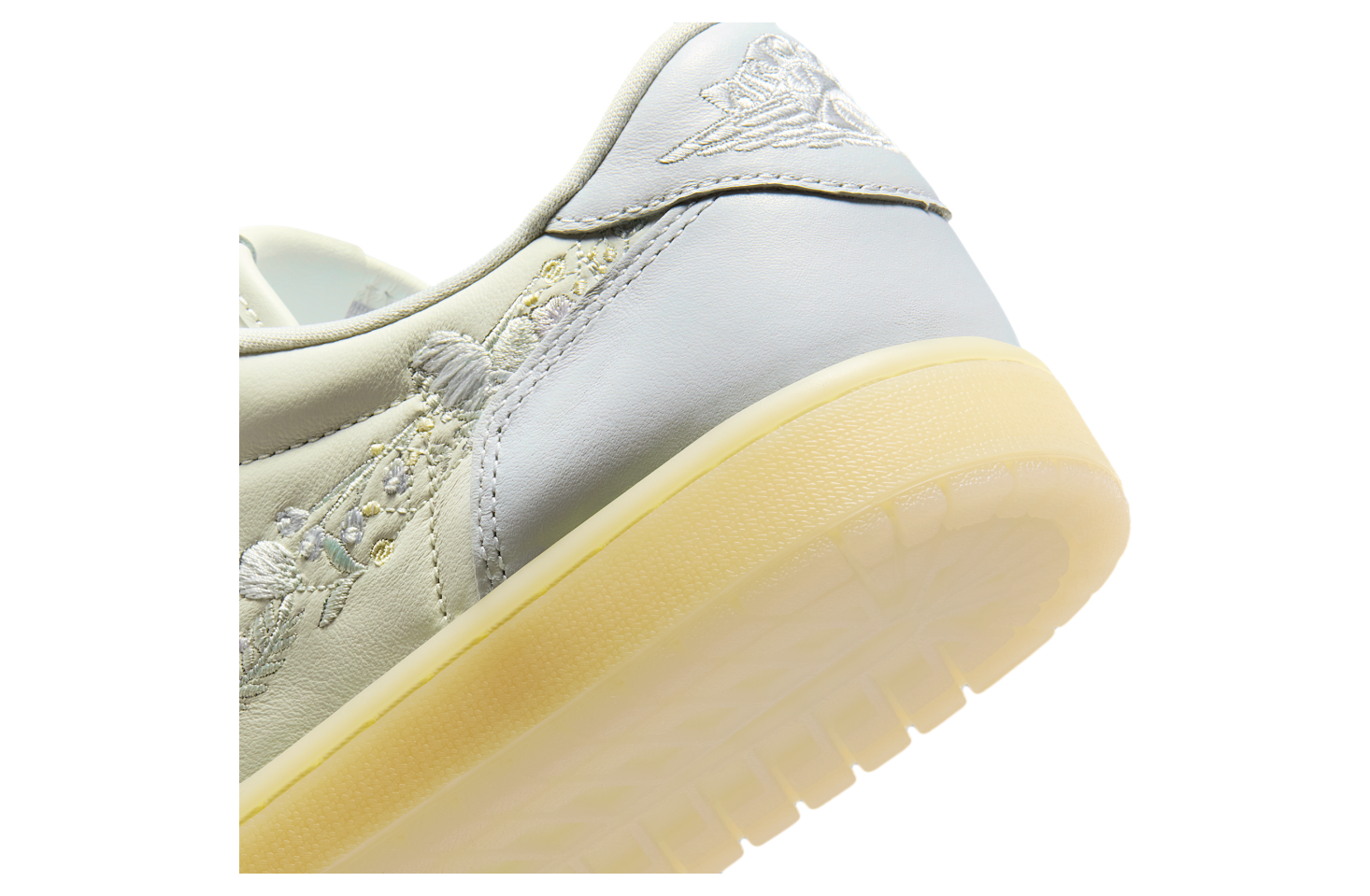 Air Jordan 1 Low OG Sail / Off White - Mar 2026 - IF4391-100 