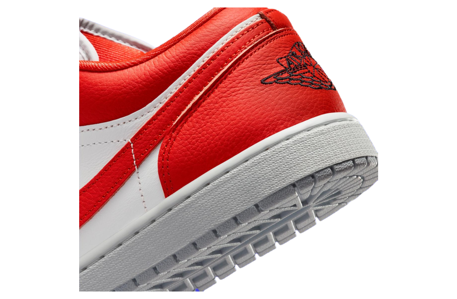 Air Jordan 1 Low SE Chile Red / Summit White - Jul 2026 - II9813 
