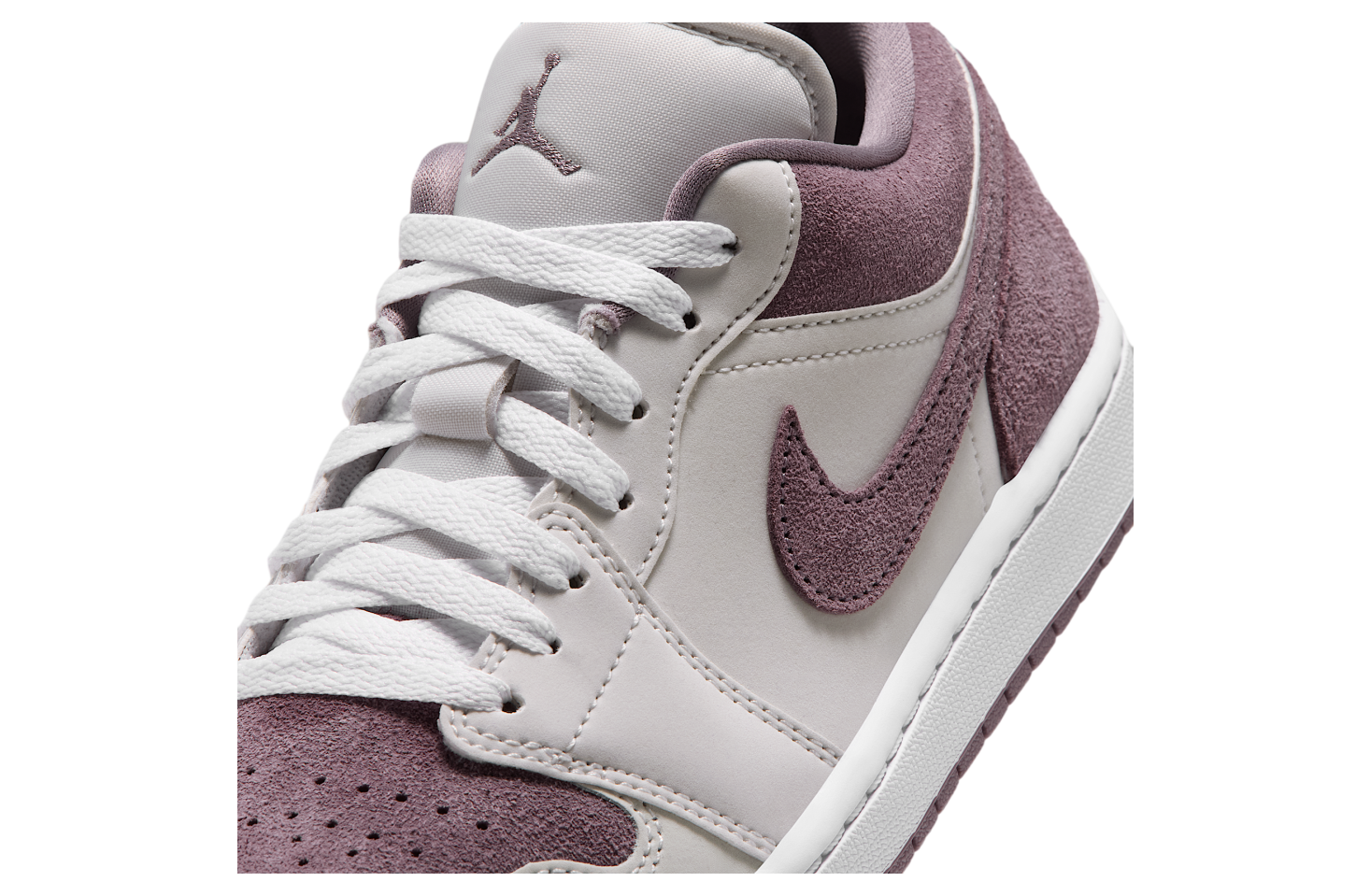 Air Jordan 1 Low WMNS Swan / Purple Smoke