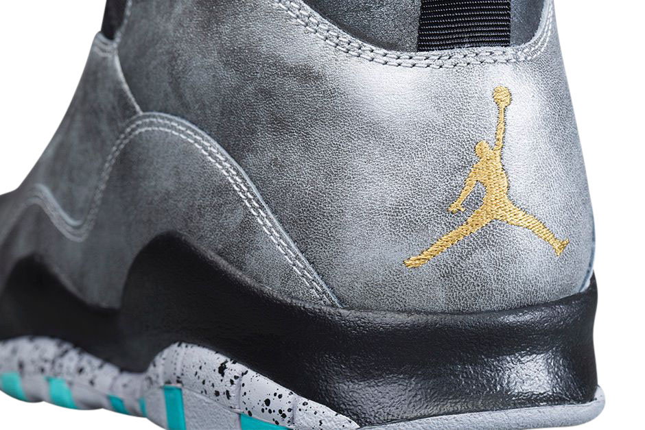 Air Jordan 10 - Lady Liberty