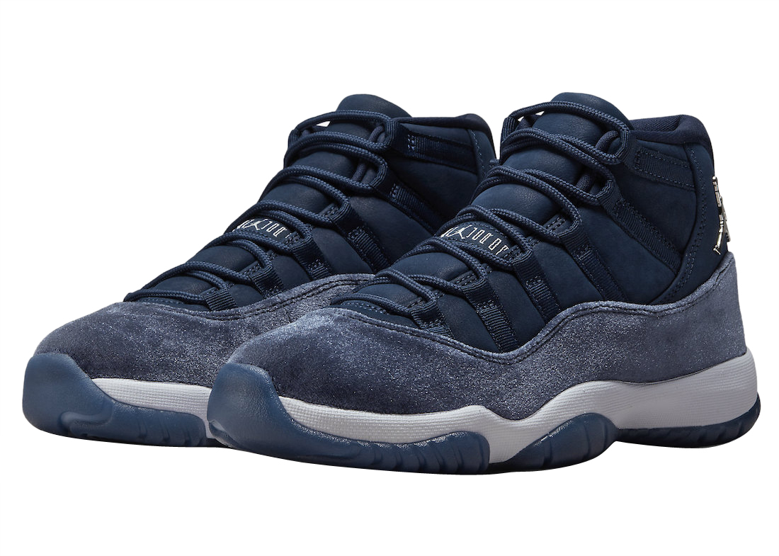 Air Jordan 11 Velvet WMNS Midnight Navy