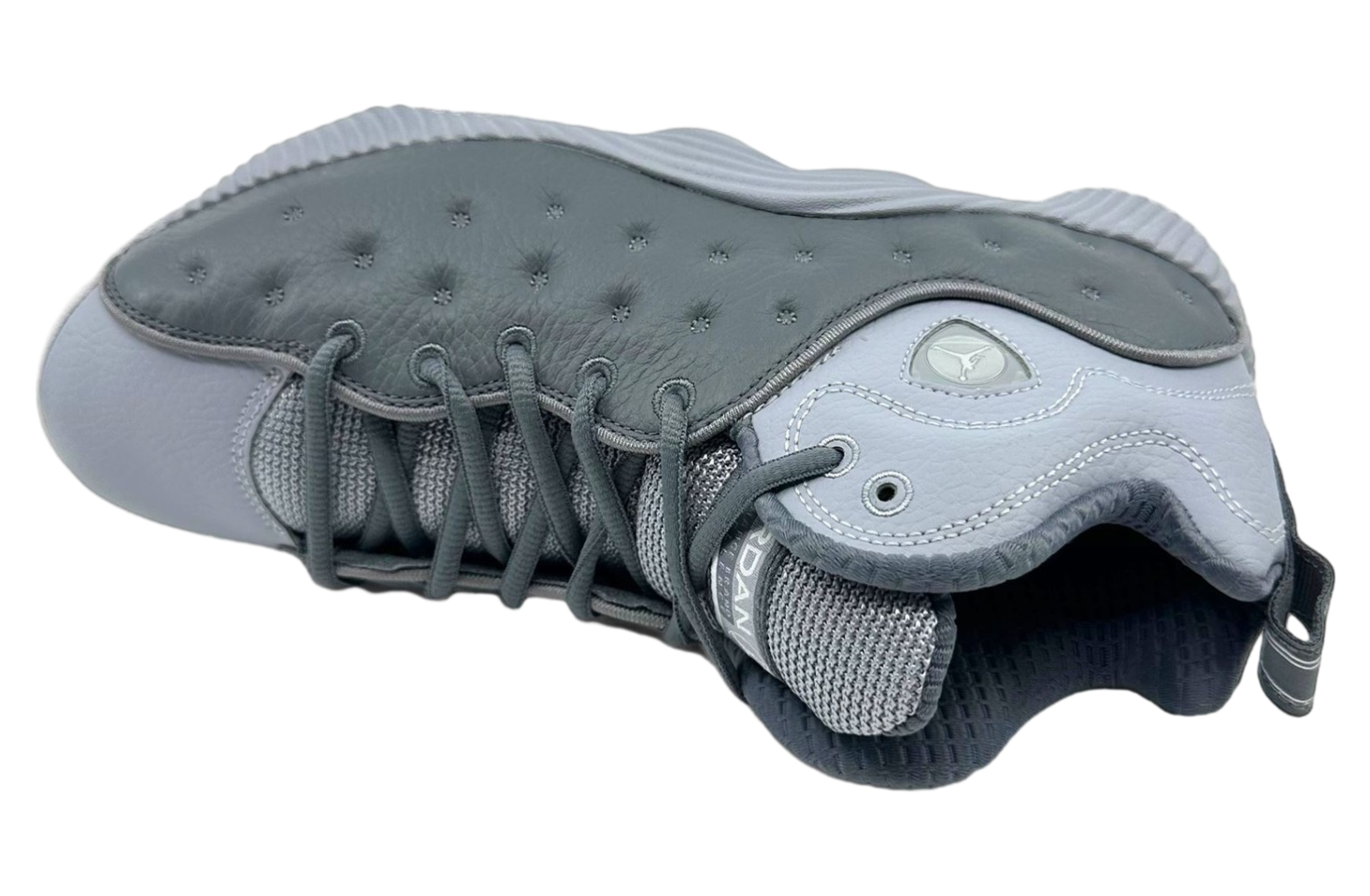 Air Jordan Jumpman Team 2 Cool Grey / White