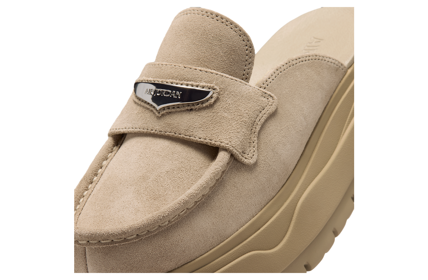 Air Jordan Mule WMNS Khaki / Metallic Silver