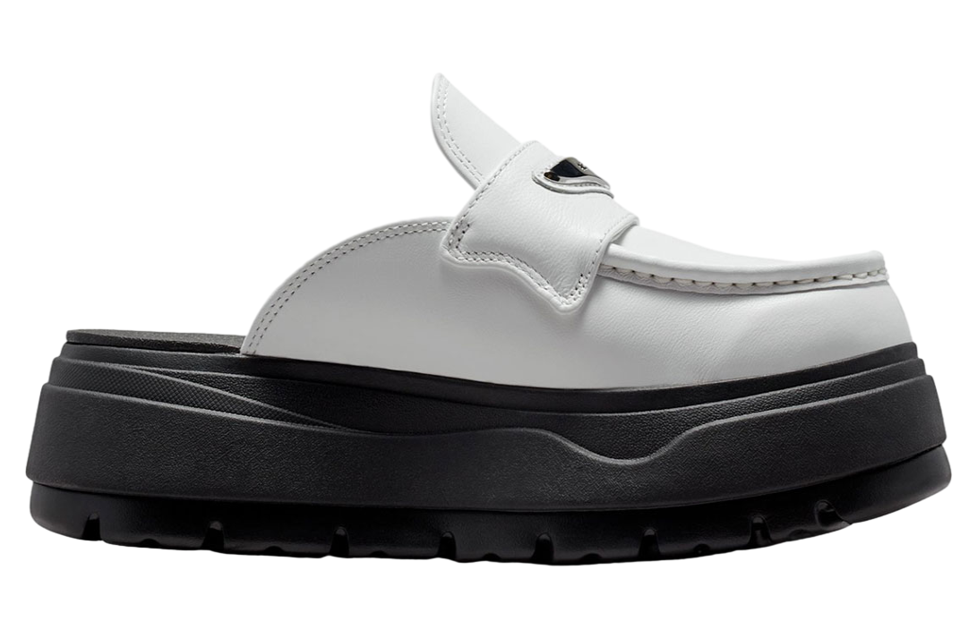 Air Jordan Mule WMNS White / Black