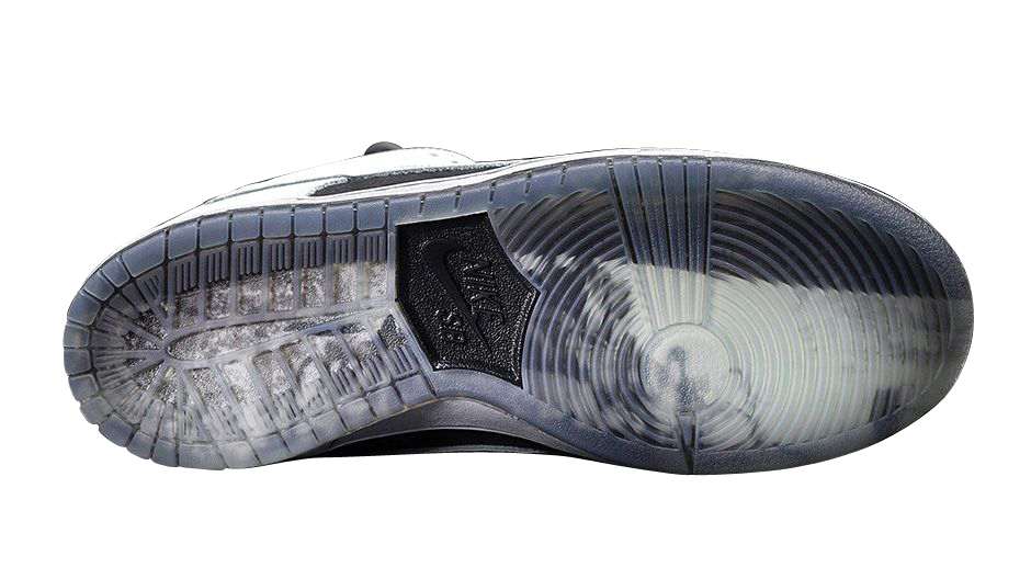 Atlas x Nike SB Dunk Low Premium - Electric Locomotive