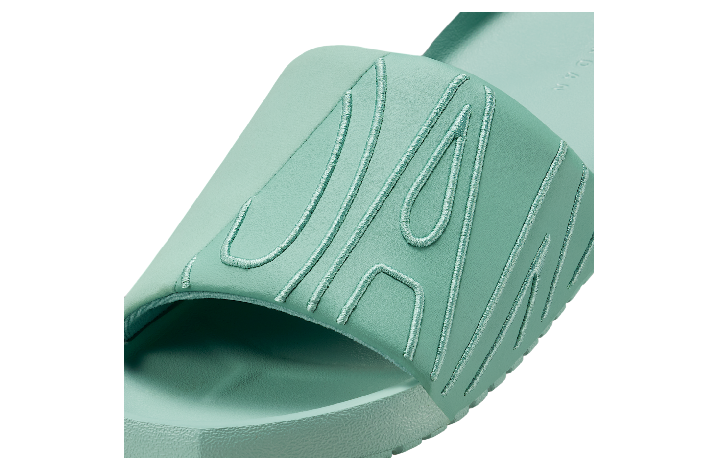 Jordan Nola WMNS Cannon