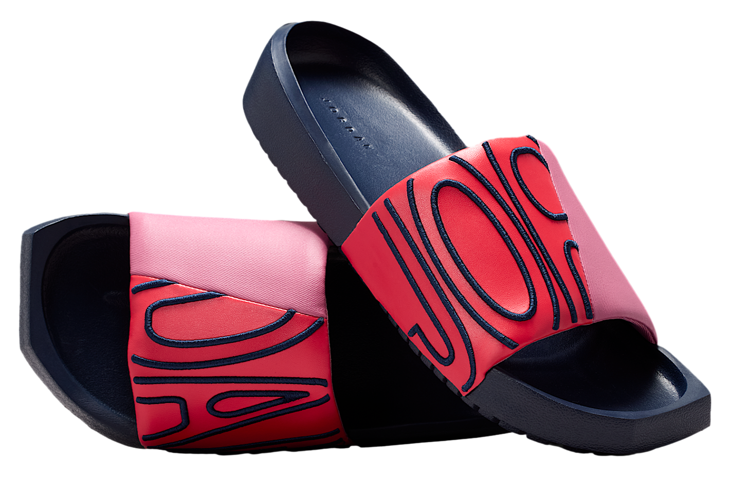 Jordan Nola WMNS Obsidian / Track Red