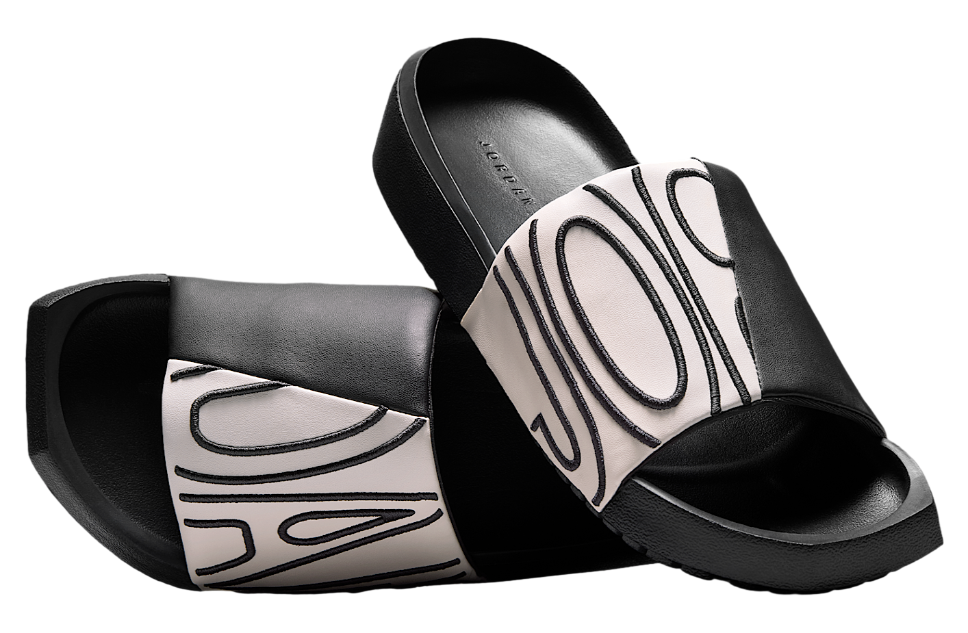 Jordan Nola WMNS Off Noir / Chalk
