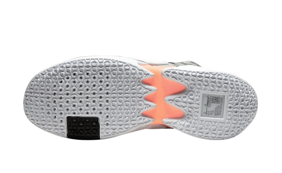 Jordan Why Not Zer0.2 SE Orange Pulse