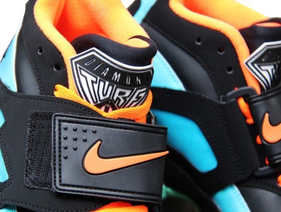 Nike Air Diamond Turf - Total Orange / Gamma Blue - Nov 2013  display picture 1