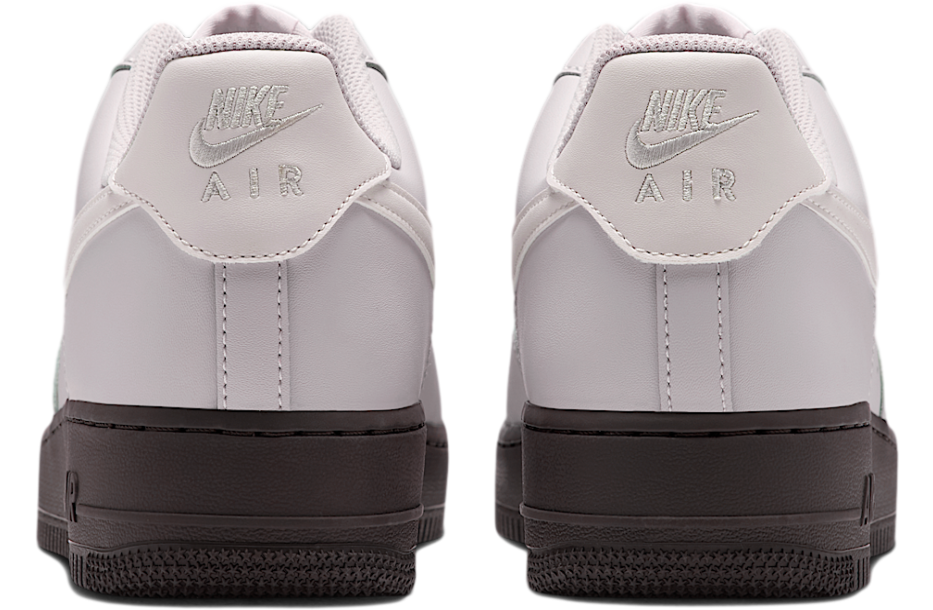 Nike Air Force 1 '07 Light Bone / Black