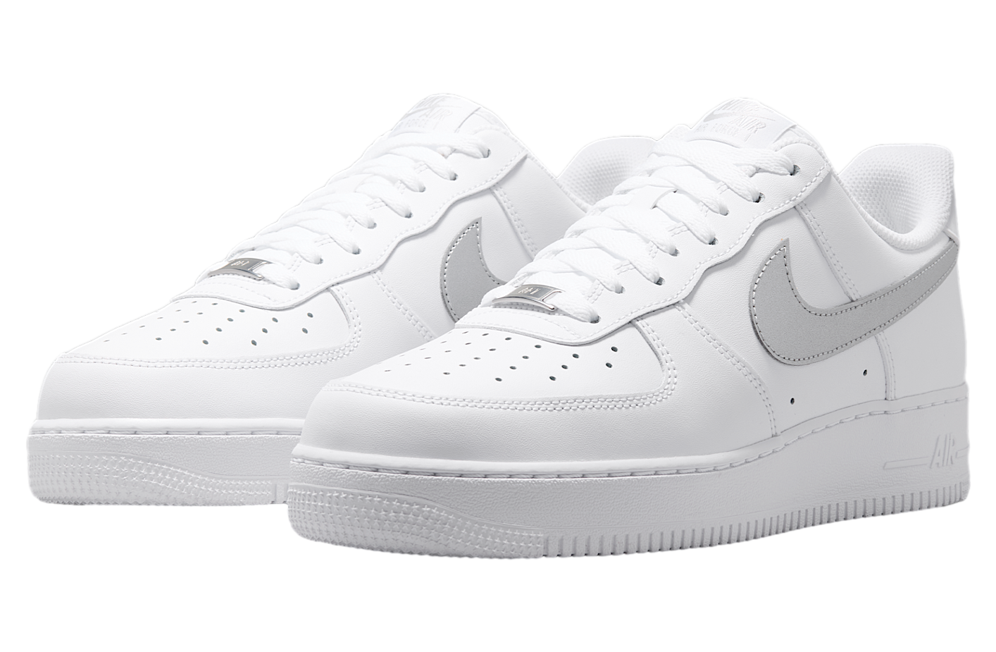 Nike Air Force 1 07 White / Metallic Silver
