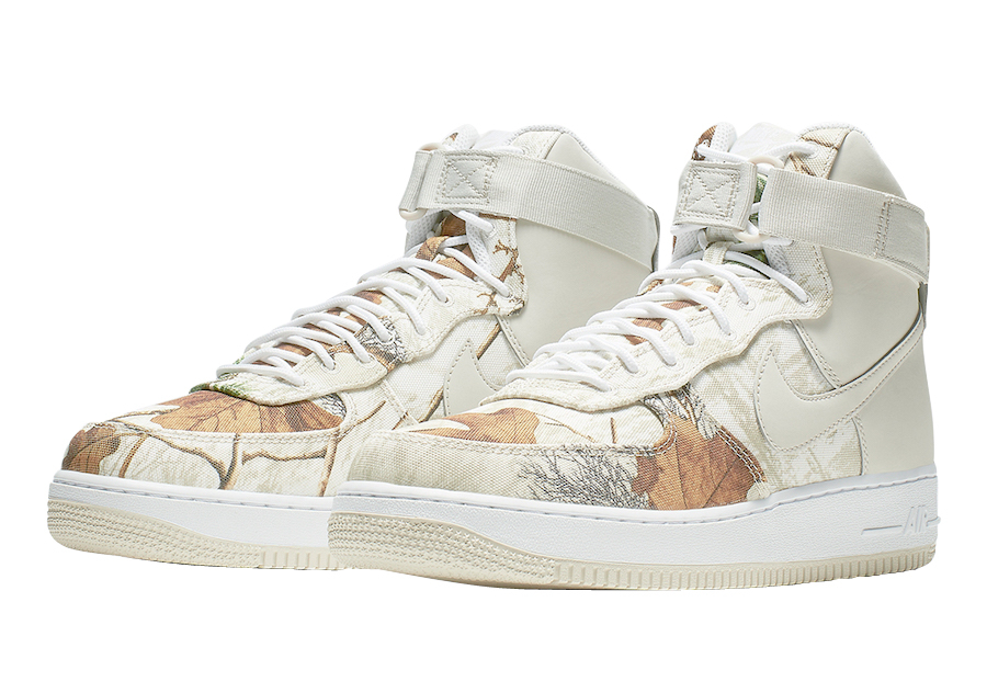 Nike Air Force 1 High Realtree White Light Bone