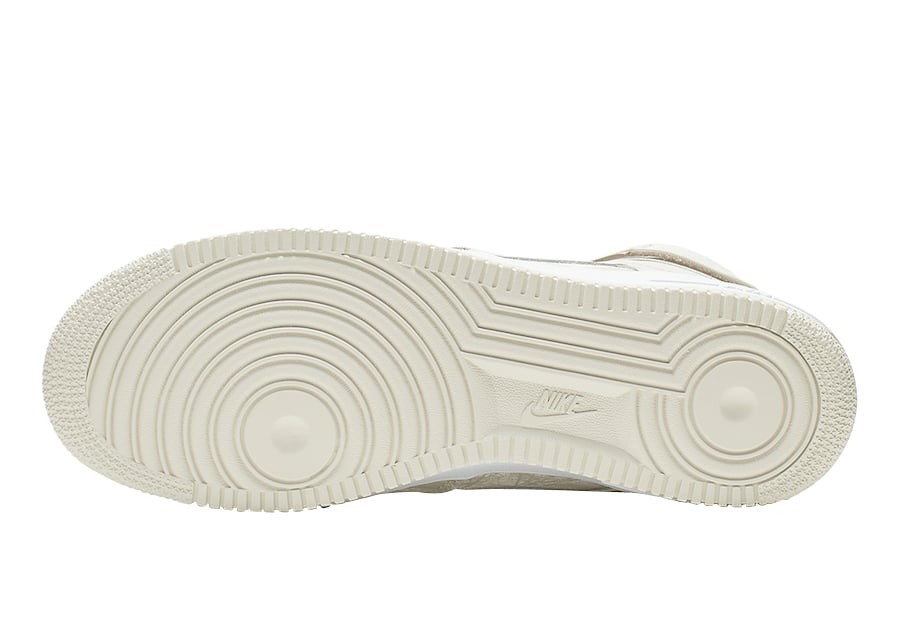 Nike Air Force 1 High Realtree White Light Bone