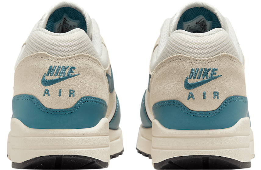 Nike Air Max 1 Essential Smokey Blue / Light Khaki