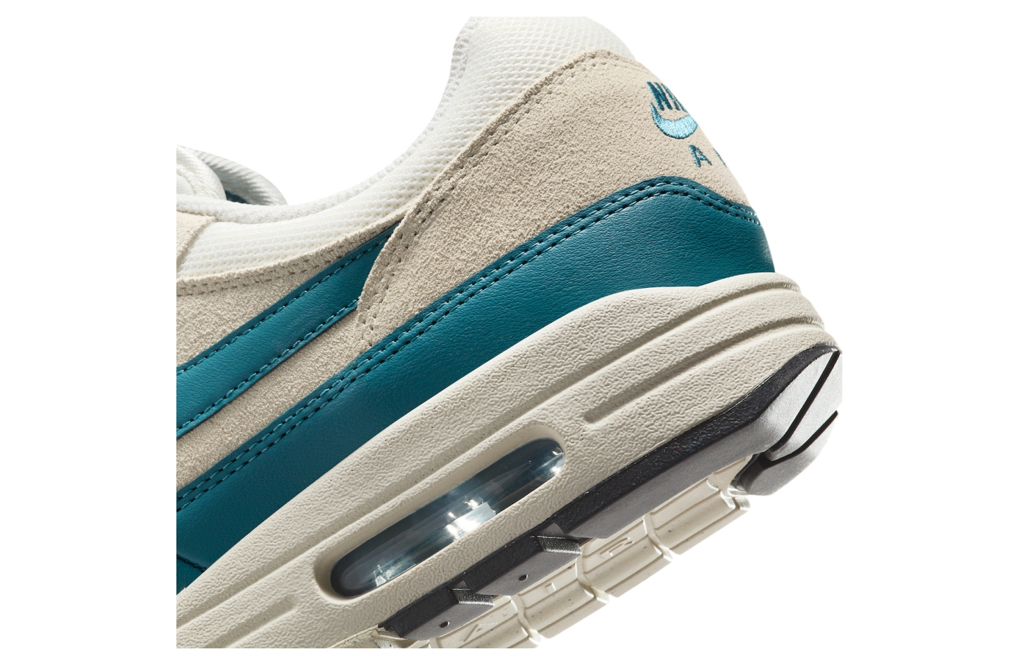 Nike Air Max 1 Essential Smokey Blue / Light Khaki