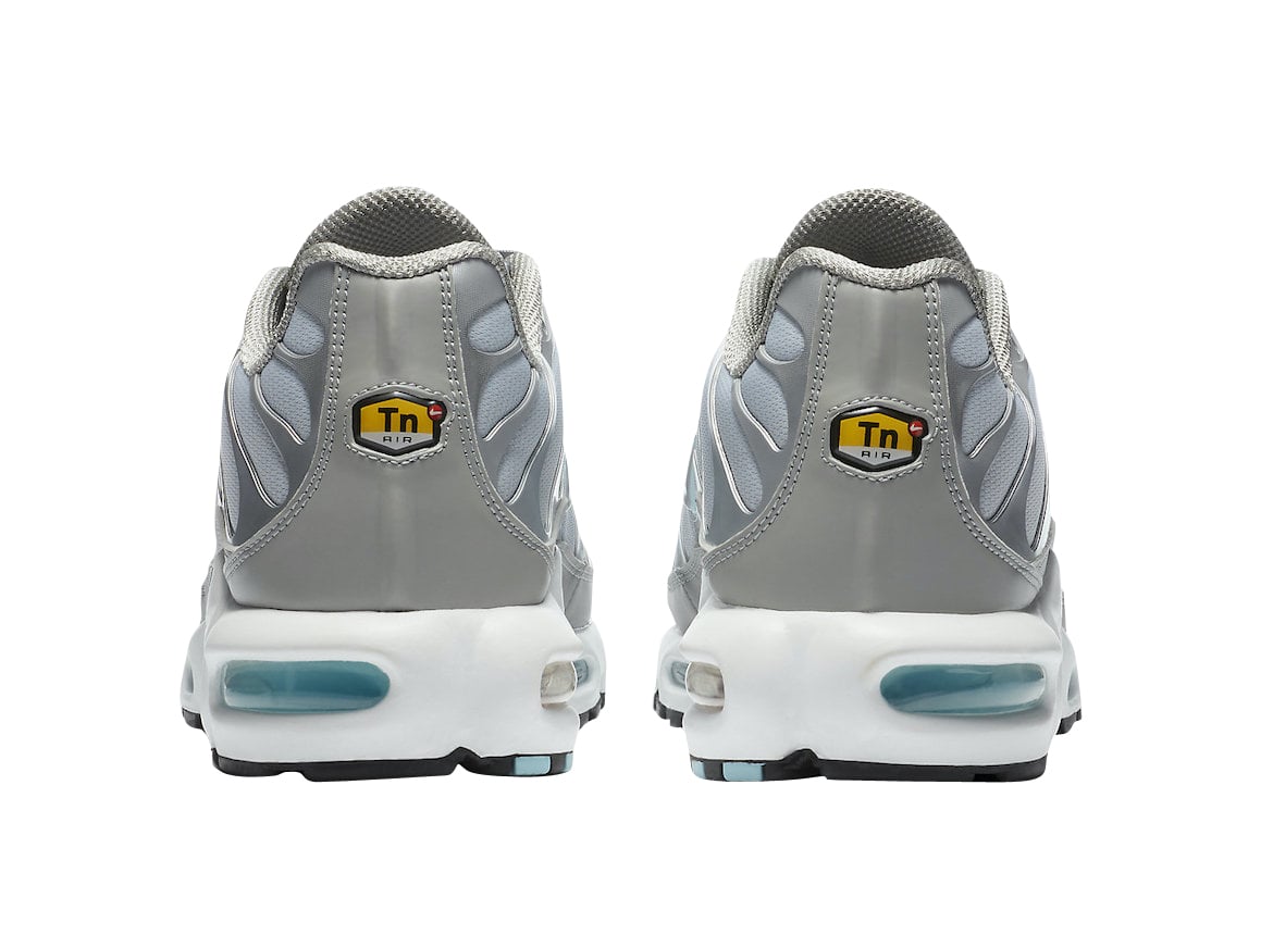 Nike Air Max Plus Light Smoke Grey Glacier Ice