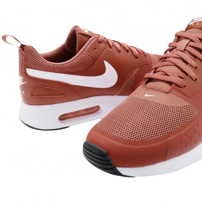 Nike Air Max Vision Dusty Peach
