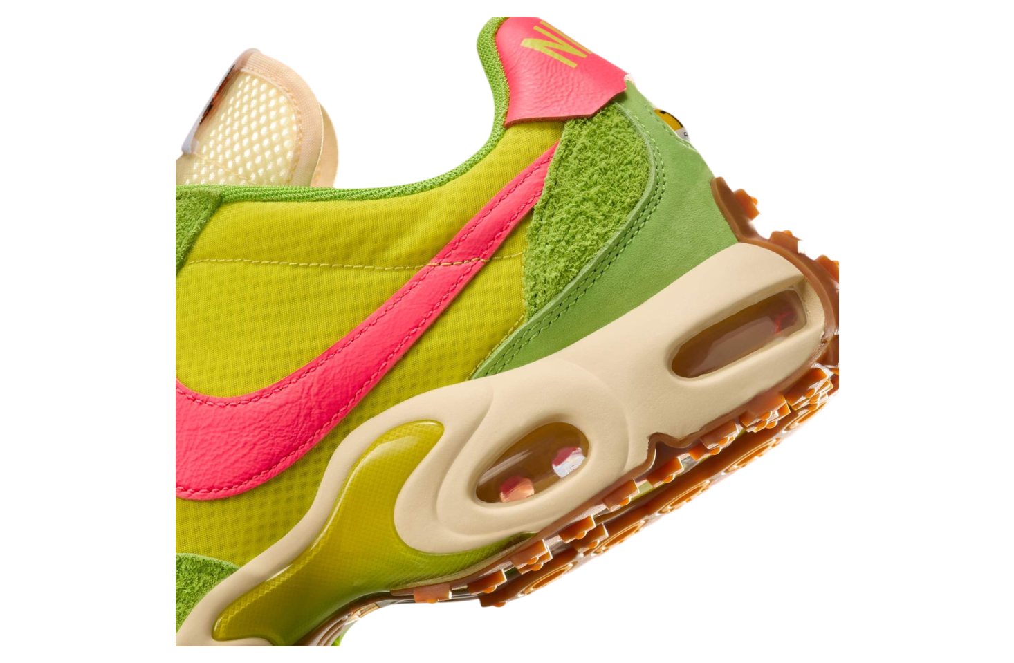 Nike Air Max Waffle SP Electrolime / Gum Medium Brown - Apr 2026 