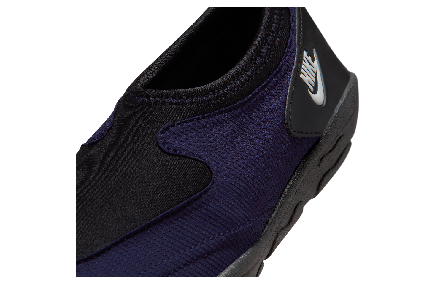 Nike Aqua Turf Black / Imperial Purple