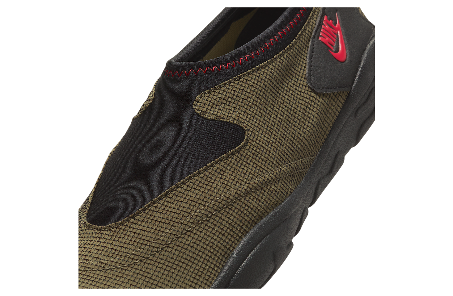 Nike Aqua Turf Medium Olive / Black