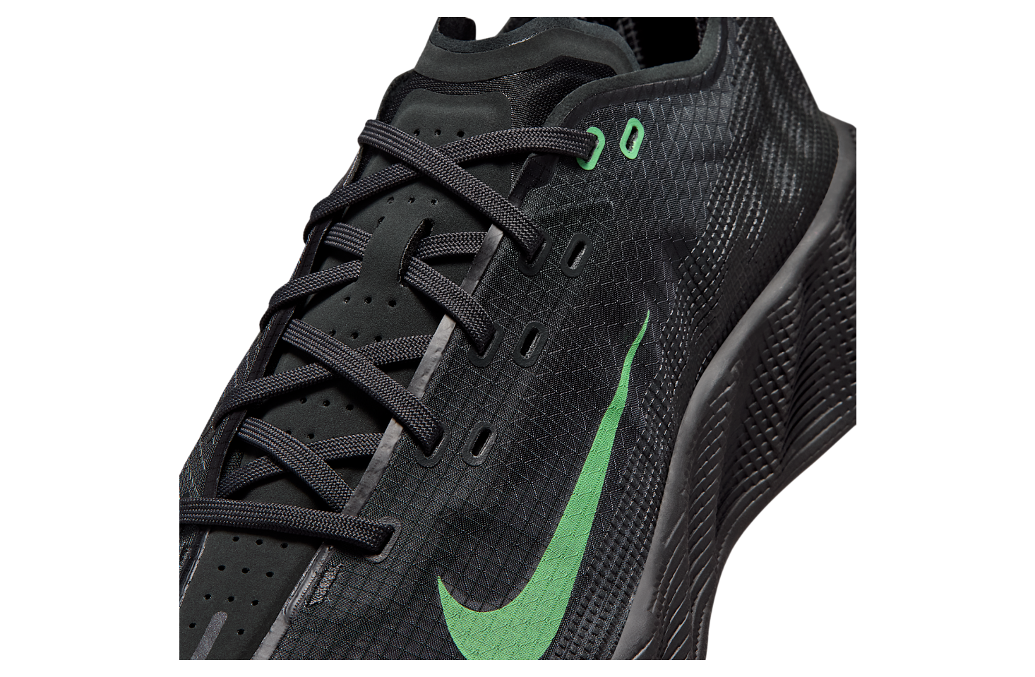 Nike Ava X Black / Dark Smoke Grey