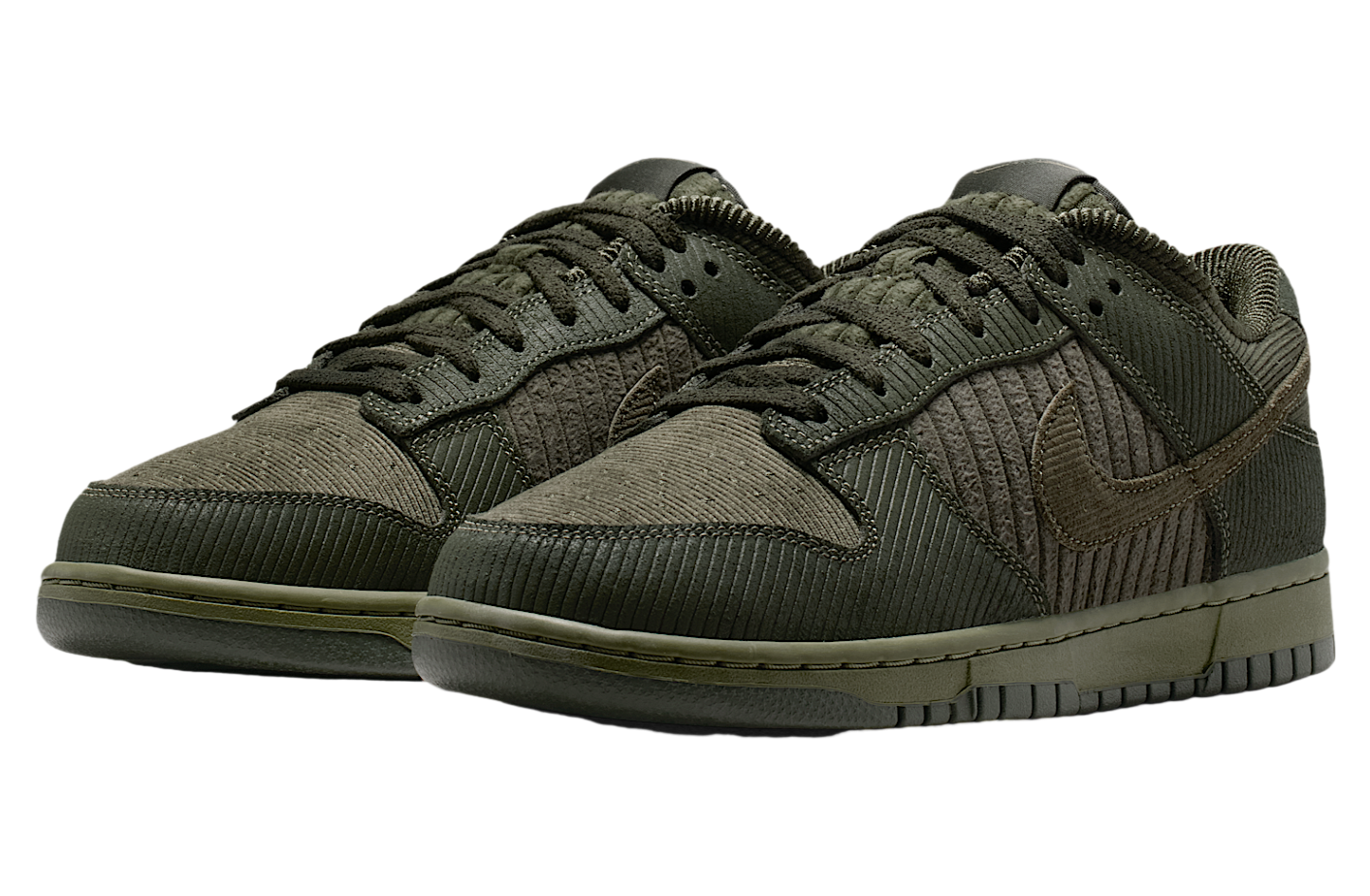 Nike Dunk Low Premium Cargo Khaki / Medium Olive