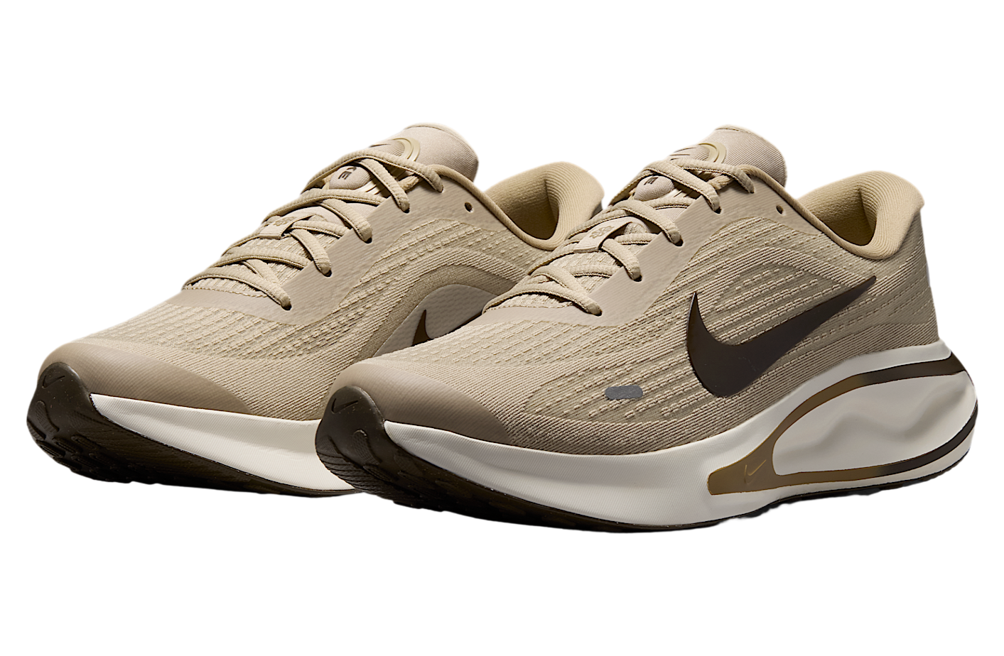 Nike Journey Run Desert Khaki / Sail