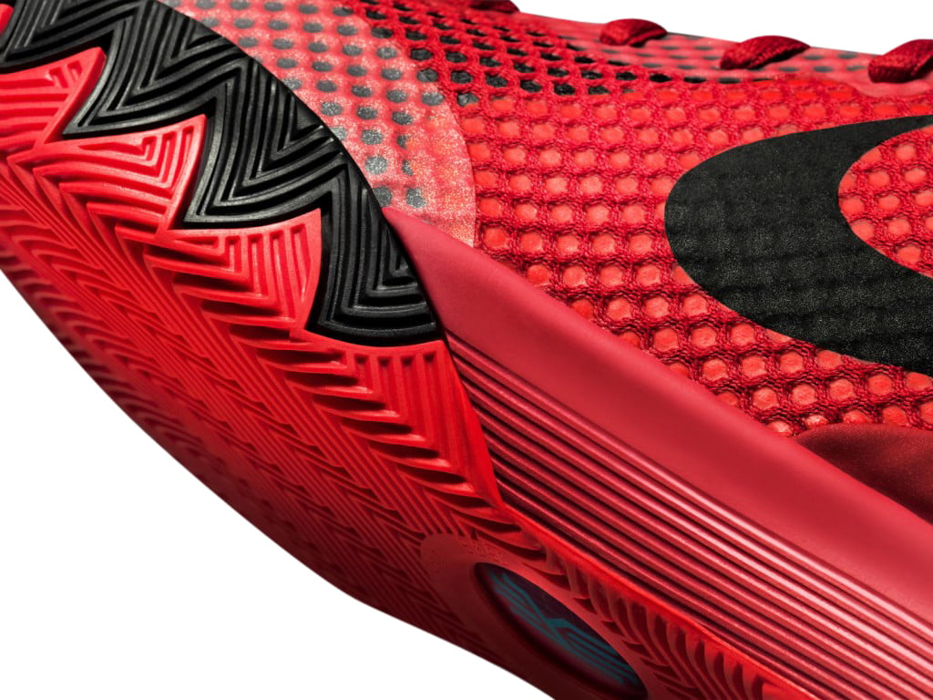 Nike Kyrie 1 “Deceptive Red”