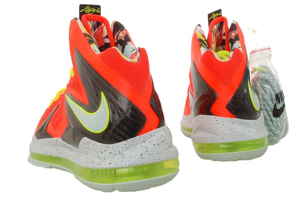 Nike LeBron 10 P.S. Elite - Total Crimson / Fiberglass - Black - Volt