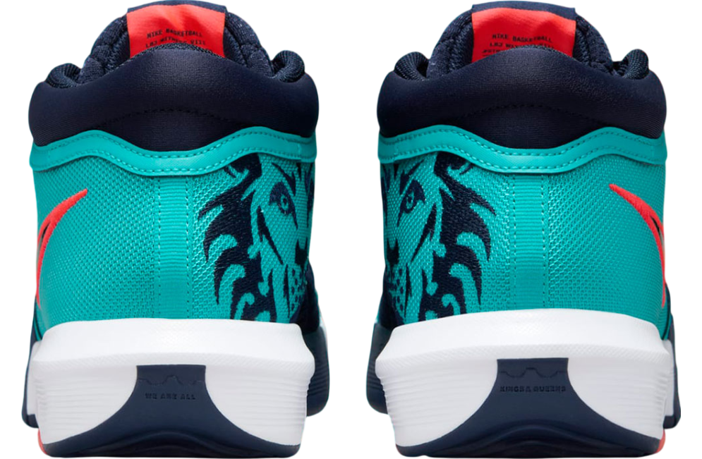 Nike LeBron 8 Witness Red Carpet