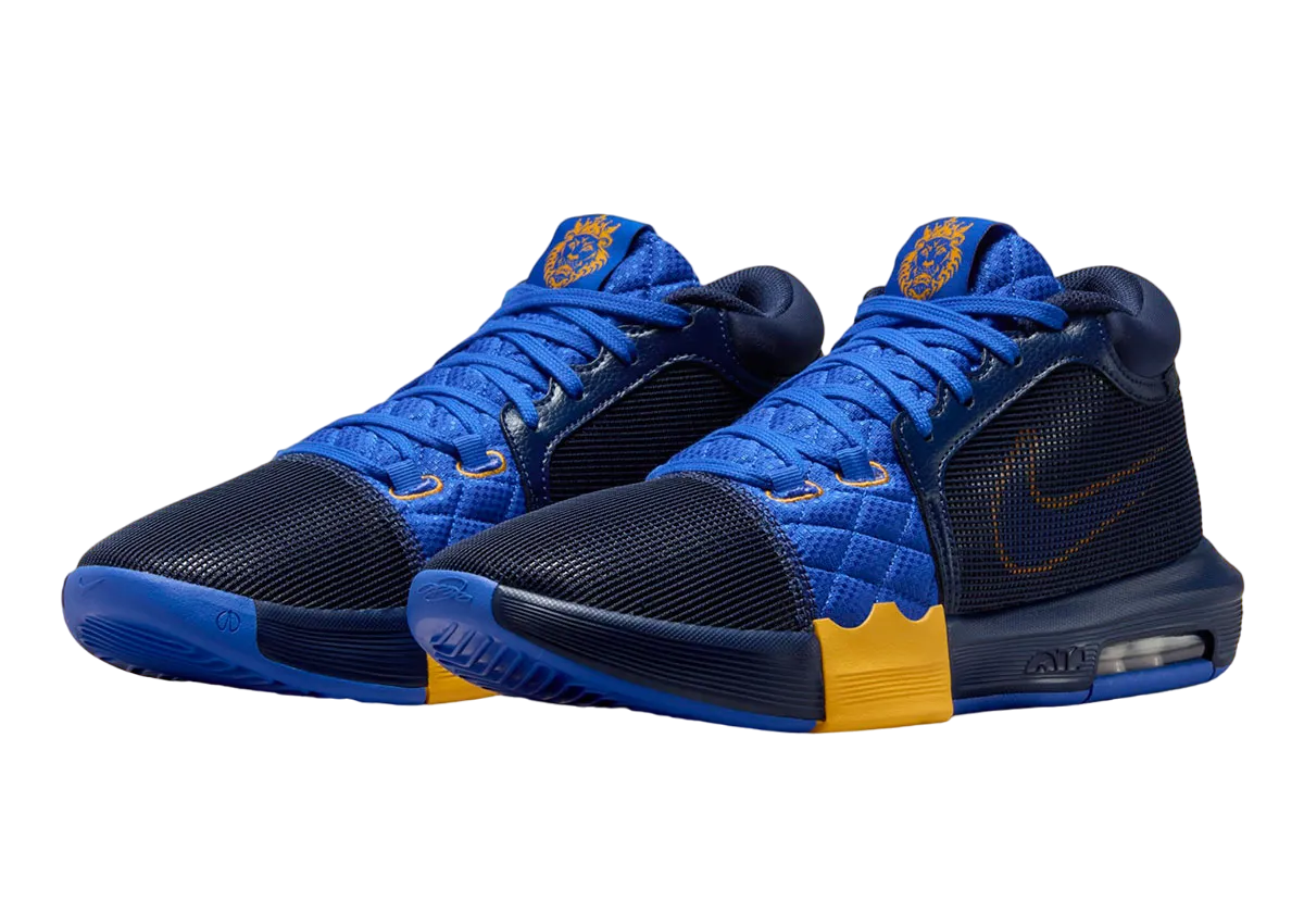 Nike Lebron Witness 8 Entourage