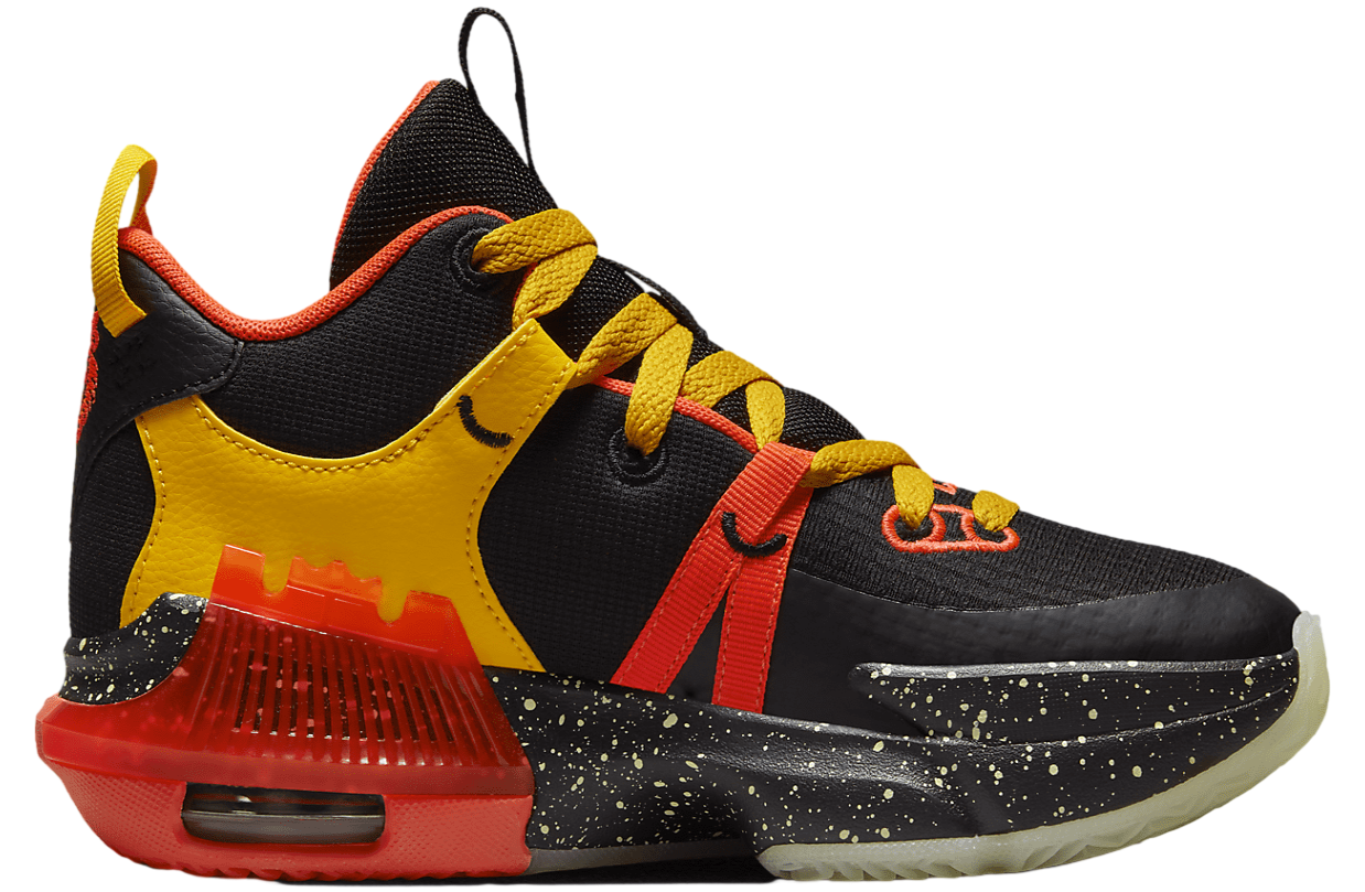 Nike LeBron Witness VII GS Black / Barely Volt