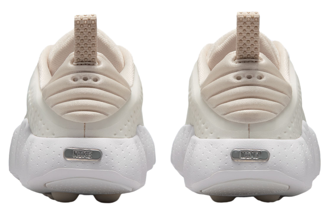 Nike Mind 002 WMNS Summit White / Metallic Silver
