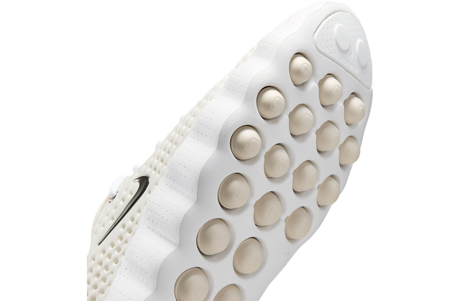Nike Mind 002 WMNS Summit White / Metallic Silver
