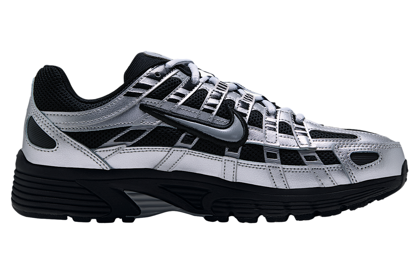 Nike P-6000 WMNS Black / Metallic Silver