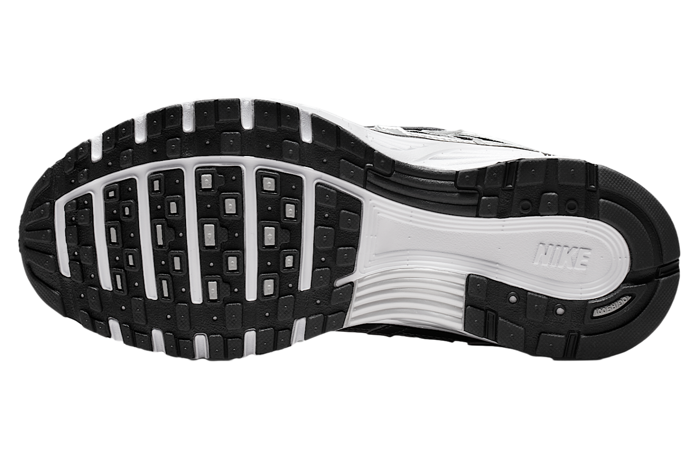 Nike P-6000 WMNS Metallic Silver / Black