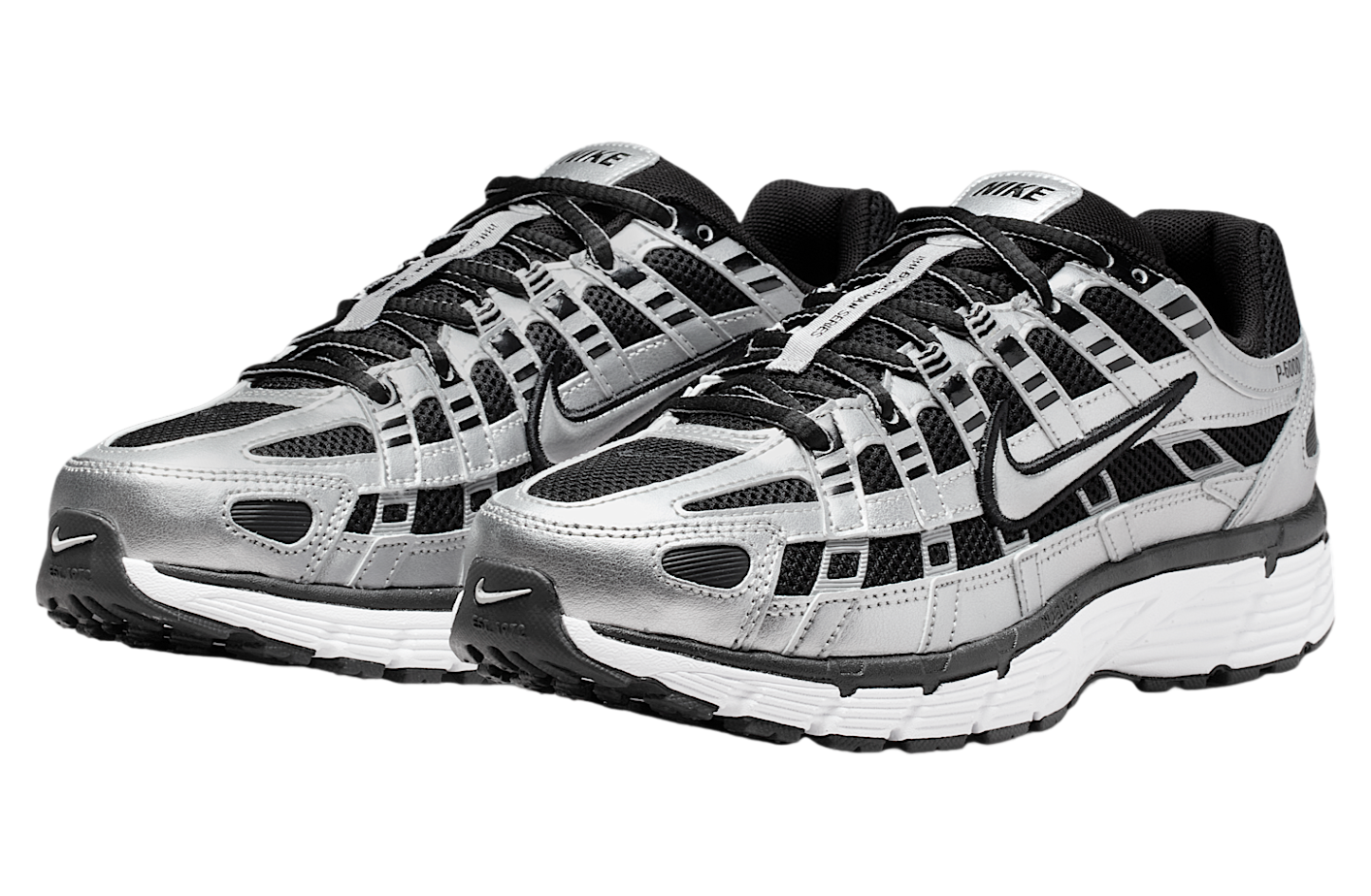 Nike P-6000 WMNS Metallic Silver / Black
