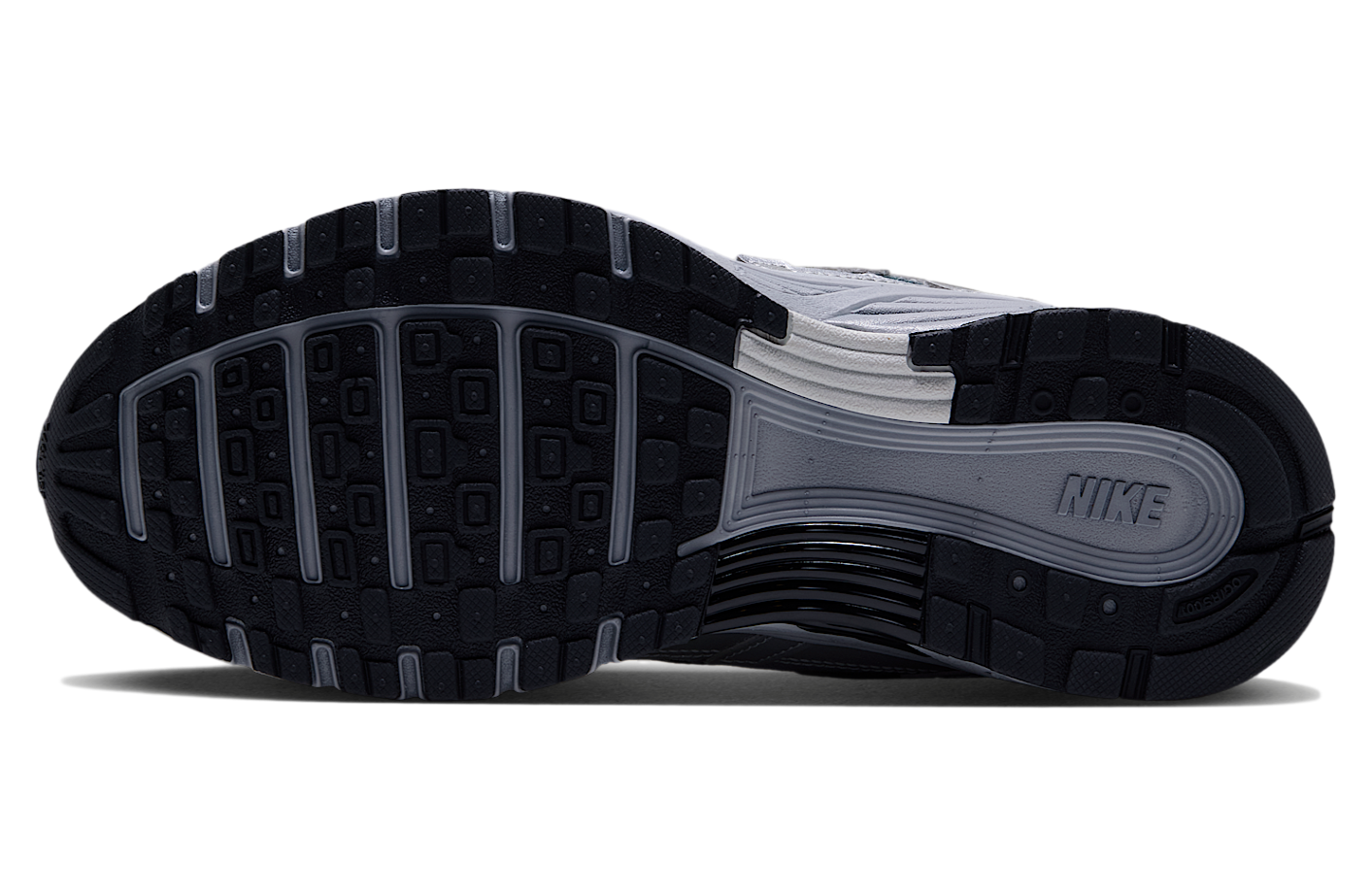 Nike P-6000 WMNS Wolf Grey / Metallic Silver