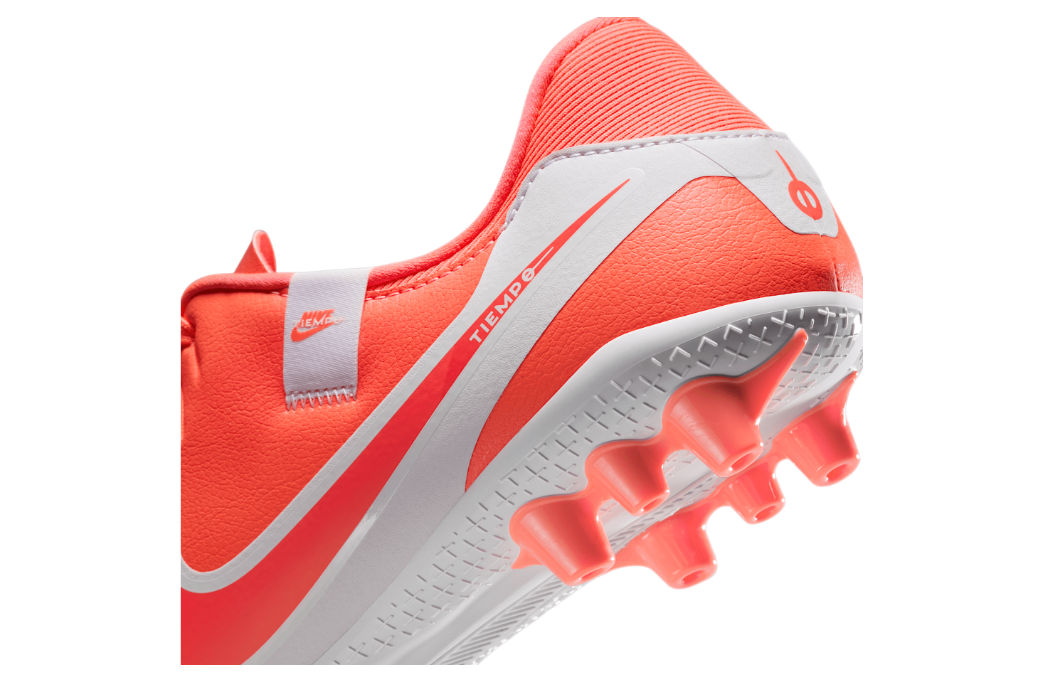 Nike Tiempo Legend 10 Academy Low AG Hot Lava / White