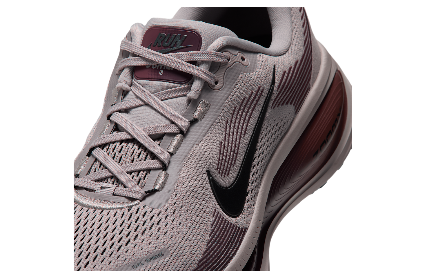 Nike Vomero 18 College Grey / Light Boulder