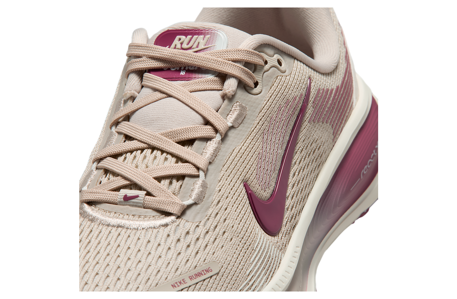Nike Vomero 18 GS Cream Ii / Sail