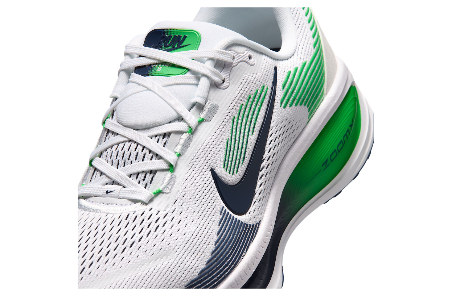Nike Vomero 18 White / Green Spark