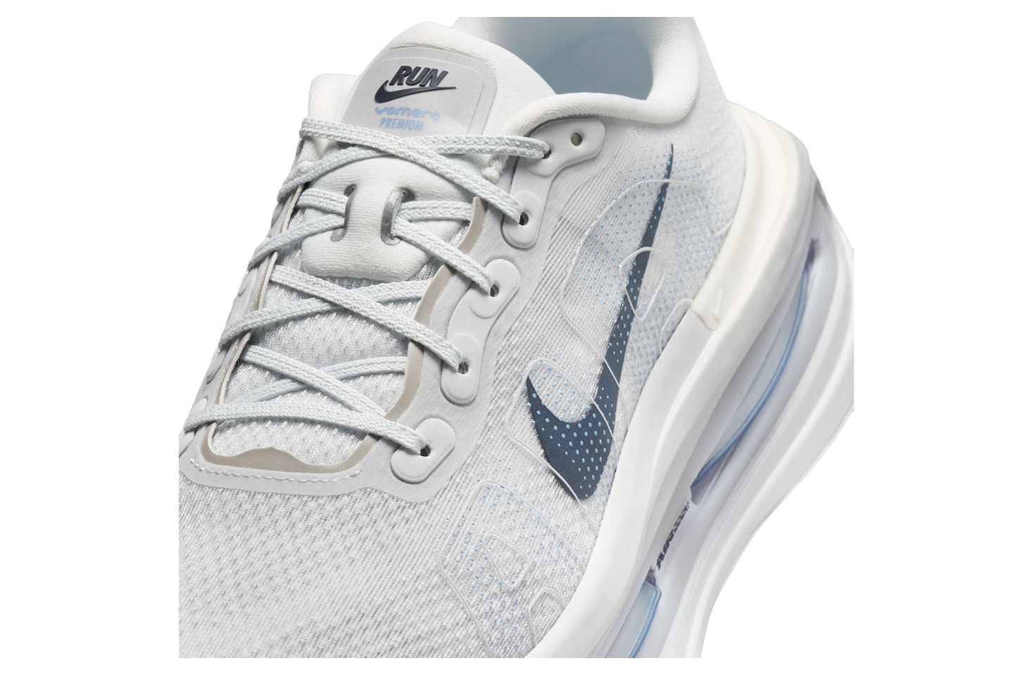 Nike Vomero Premium Off White / Dark Obsidian