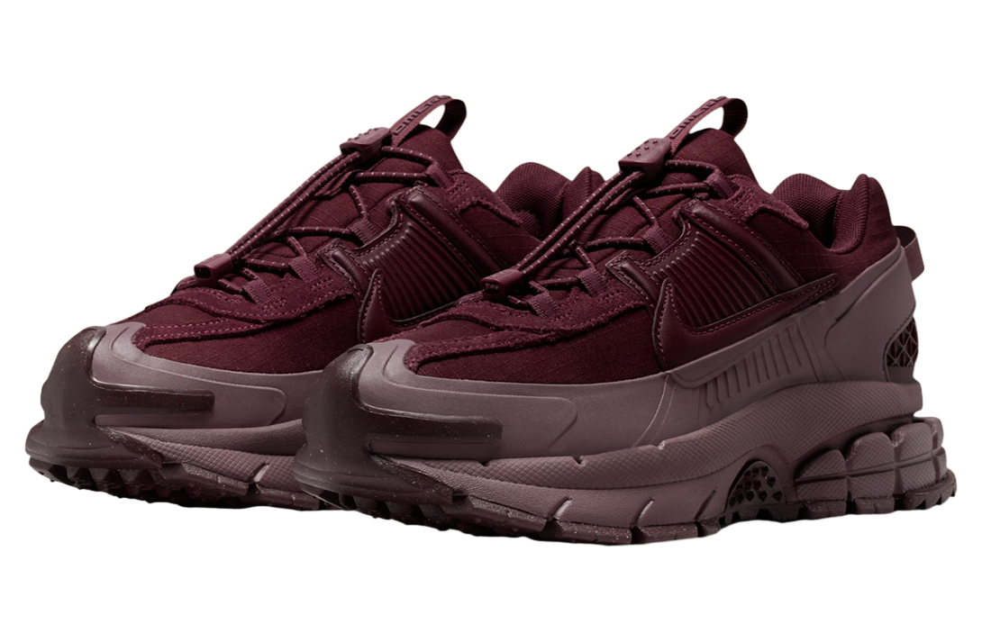 Nike Zoom Vomero 5 Roam Dark Team Red / Burgundy Crush