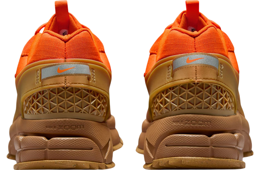 Nike Zoom Vomero 5 Roam Safety Orange / Medium Brown