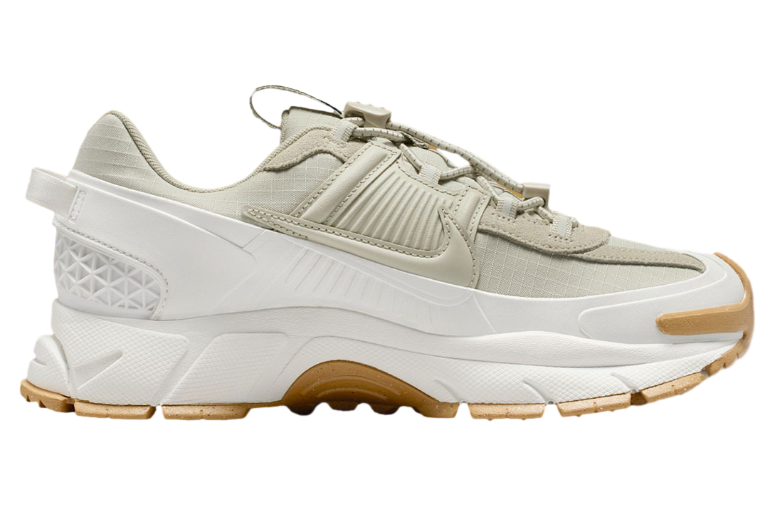 Nike Zoom Vomero 5 Roam Sail / Gum
